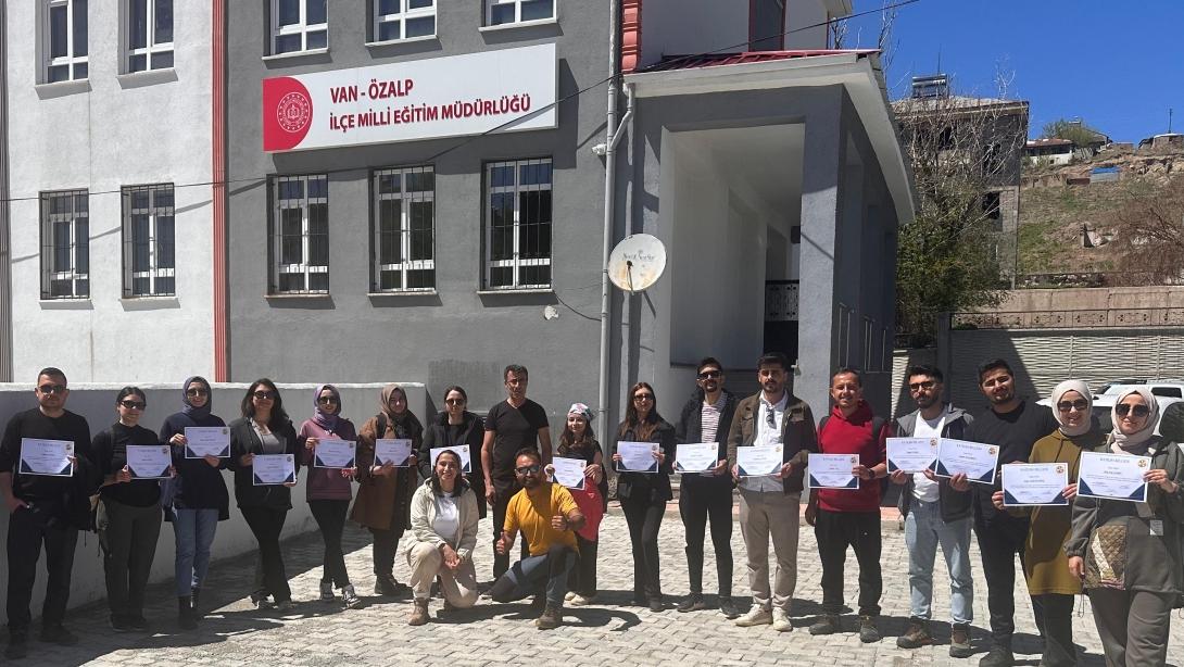 'Keşfedilmeyi Bekleyen Okul Doğa 'Proje'miz kapsamında öğretmenlerimize Orman Okulu Pedagojik Yaklaşımı ve Doğa Sporları Eğitimi Verildi.