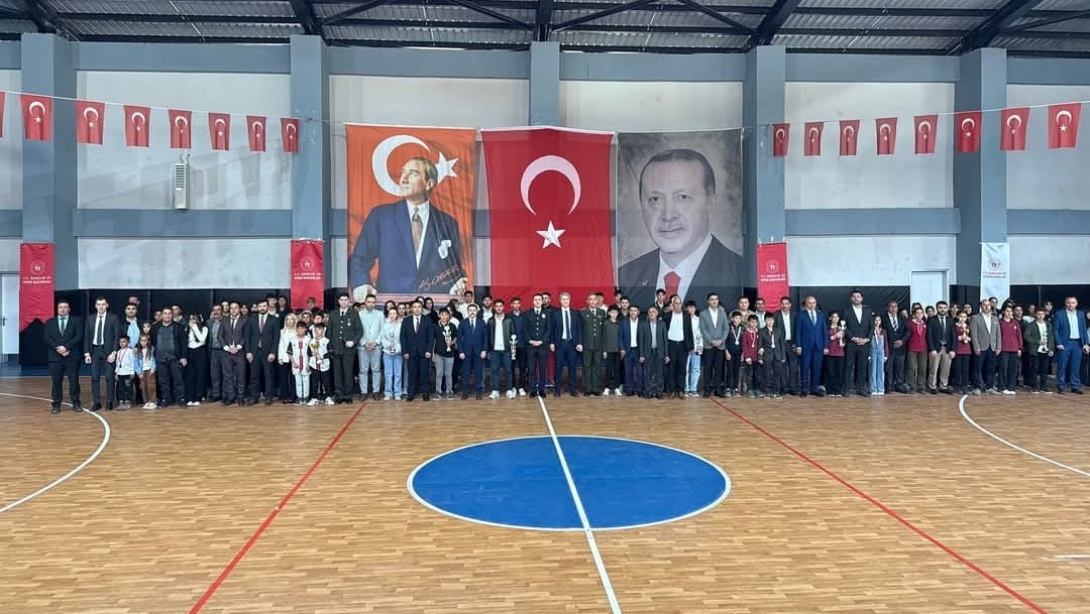 19 Mayıs Atatürk'ü Anma, Gençlik ve Spor Bayramı Coşkuyla Kutlandı